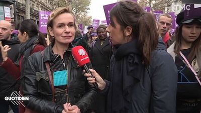 image de la news Violences conjugales :  le témoignage glaçant de Sandrine Bonnaire