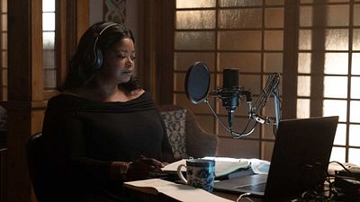 image de la news Truth Be Told  : que vaut le thriller d'Apple TV+ avec Octavia Spencer et Aaron Paul ?