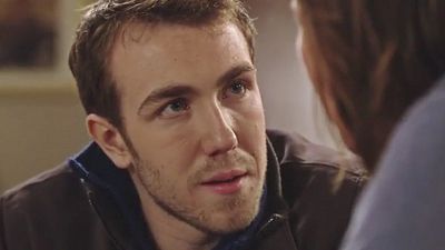 image de la news Plus belle la vie : résumé de ce qui vous attend dans l'épisode 3956 du lundi 23 décembre 2019 [SPOILERS]