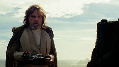 image de la news Star Wars 9 : non, cette scène n'est pas un tacle à l'Episode 8, assure J.J. Abrams [SPOILERS]
