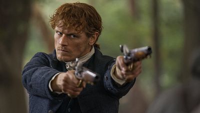 image de la news Outlander (Netflix) : la star de la série Sam Heughan harcelée par des fans