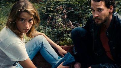 image de la news Bande-annonce Les Héros ne meurent jamais : Adèle Haenel dans un road-trip en Bosnie