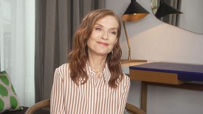 image de la news Isabelle Huppert est La Daronne : comment l'actrice a préparé son rôle de dealeuse [INTERVIEW]