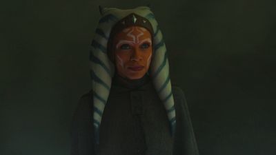 image de la news The Mandalorian sur Disney+ : que signifie la couleur des sabres laser d’Ahsoka Tano ?