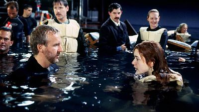 image de la news Titanic : 30 photos de tournage qui dévoilent les coulisses du film