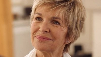 image de la news Demain nous appartient : "Anne-Marie est très forte, elle va s'en remettre" confie Véronique Jannot