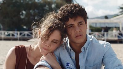 image de la news Notre Été sur Netflix : c’est quoi cette romance pour ados italienne ?