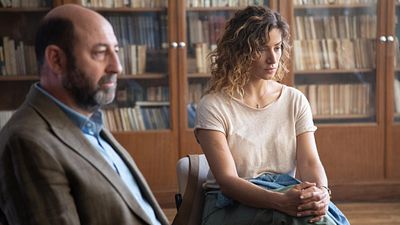 image de la news Un Homme d'honneur sur TF1 : de quel personnage célèbre Manon Azem est-elle la voix ? 