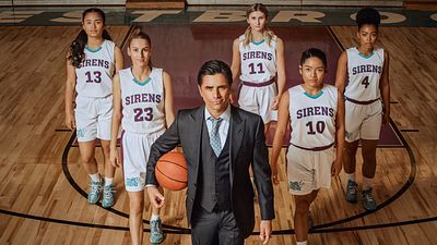 image de la news Big Shot sur Disney+ : c’est quoi cette série sportive avec John Stamos ?