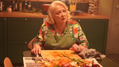 image de la news Un tour chez ma fille : Josiane Balasko est une geek de Game of Thrones