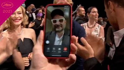 image de la news Cannes 2021 : interdit de quitter la Russie, Kirill Serebrennikov (La Fièvre de Petrov) a vécu la standing ovation… sur un smartphone