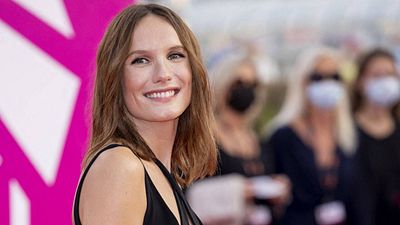 image de la news Deauville 2021 : Ana Girardot évoque la saison 2 de La Flamme et la parodie de Koh-Lanta