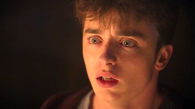 image de la news Parallèles : Disney+ dévoile les premières images de sa première série originale française