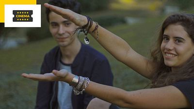 image de la news Qui à part nous : un surprenant documentaire sur la jeunesse dans la lignée d'Adolescentes