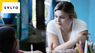 image de la news Visions : la série événement avec Louane déjà disponible en intégralité avant sa diffusion sur TF1