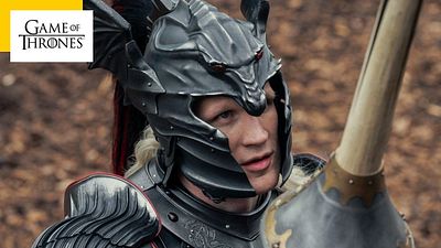 image de la news Game of Thrones : cet acteur du préquel a conservé son épée après le tournage de la série