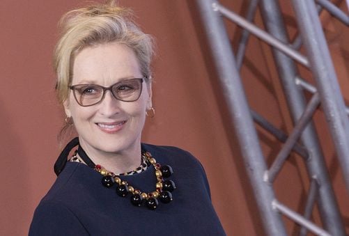 image de la news "C'est incroyable, merci de m'avoir rappelé ça !" 43 ans après, Meryl Streep émue aux larmes par ces retrouvailles inattendues