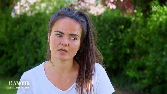 image de la news L’amour est dans le pré : Célia pris à parti sur les réseaux sociaux ? Elle raconte son calvaire depuis la diffusion