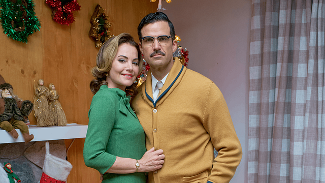 image de la news Noël à la maison, la magie des fêtes : saurez-vous reconnaître cette star de Suits et de The Vampire Diaries dans ce téléfilm de Noël ?