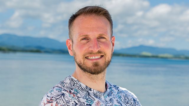 image de la news Koh-Lanta 2024 (portrait) : qui est Aurélien, le papa poule fondu de sport ?