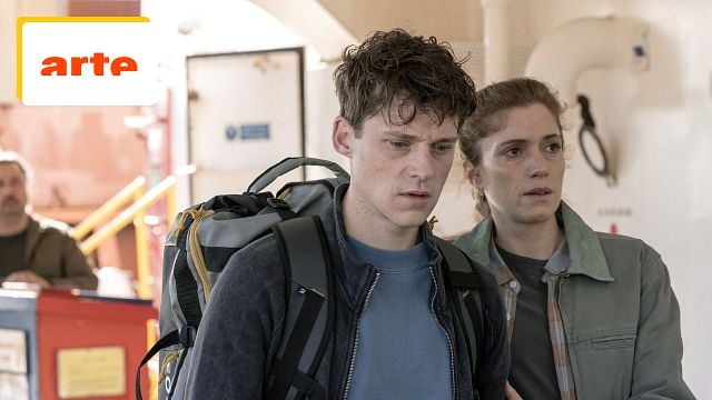 image de la news En haute mer sur Arte : la mini-série a-t-elle été tournée sur un véritable cargo ?