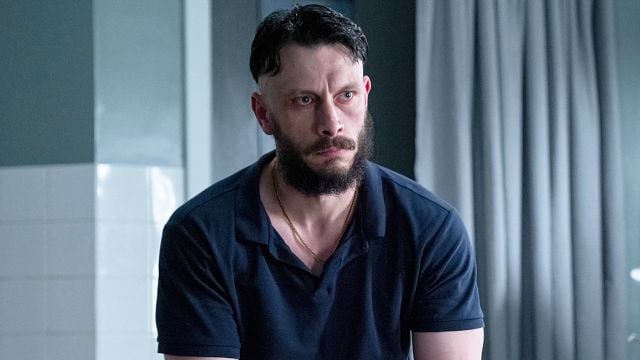 image de la news En 2024, il est entré dans le club très fermé du top 10 des plus grands succès de Netflix : il revient à présent avec sa nouvelle série