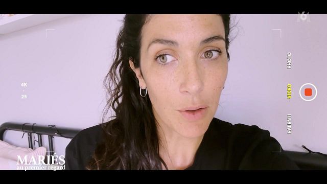 image de la news Camille (Mariés au premier regard) prête à abandonner ? Elle contacte un des experts en dernière minute