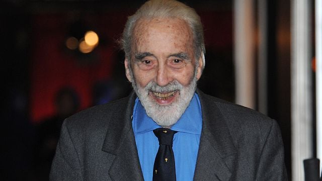 image de la news "Le film le plus important que j'ai réalisé" : en 1998, Christopher Lee a pourtant reçu des menaces de mort pour avoir incarné cette figure historique