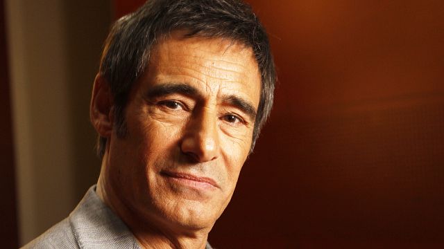 image de la news "Il est très humain" : depuis 24 ans, Gérard Lanvin prête sa voix à ce personnage animé que vous connaissez tous. L'avez-vous reconnu ?