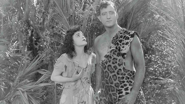 image de la news Quand la promo d'un film va un peu trop loin : Harry Reichenbach, l'homme qui lâche clandestinement un lion dans un hôtel