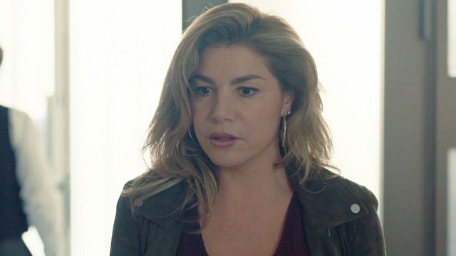 image de la news Plus belle la vie : Sofia va-t-elle trahir Ariane ?