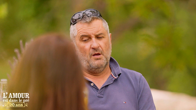 image de la news L'amour est dans le pré : on a des nouvelles de Sébastien ! Il est en couple, mais ce n'est pas Karine