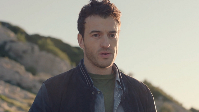 image de la news Plus belle la vie : Samuel est-il lié à la mort d'Alix ?