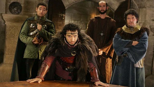 image de la news Kaamelott : l’intégrale des livres I à V débarque sur M6+, mais êtes-vous vraiment incollable sur l’œuvre d’Alexandre Astier ?