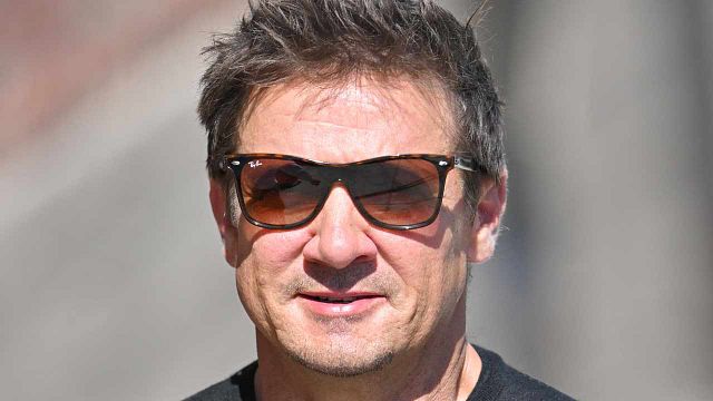 image de la news Il y a 20 ans, cet acteur d'Avengers aurait dû jouer un grand méchant dans cette série culte des années 2000 notée 4,4 sur 5