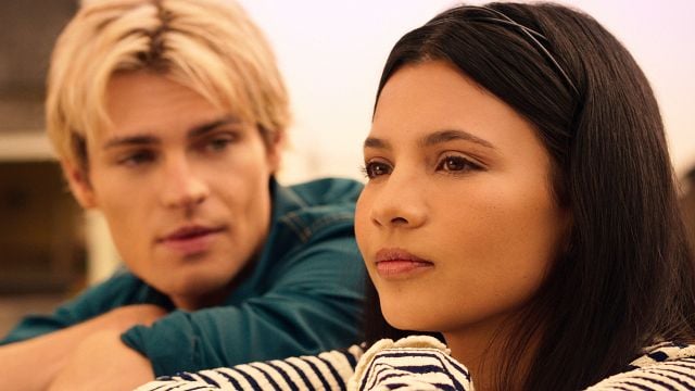 image de la news Netflix : 24 nouveautés arrivent cette semaine, dont le retour du triangle amoureux le plus addictif de la plateforme