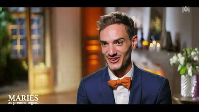 image de la news “Quand madame chante”, Loïc (Mariés au premier regard) taquin avec sa nouvelle compagne