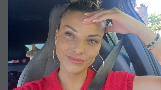 image de la news Mariés au premier regard : "On a été obligées de passer par les urgences", Coralie prend la parole