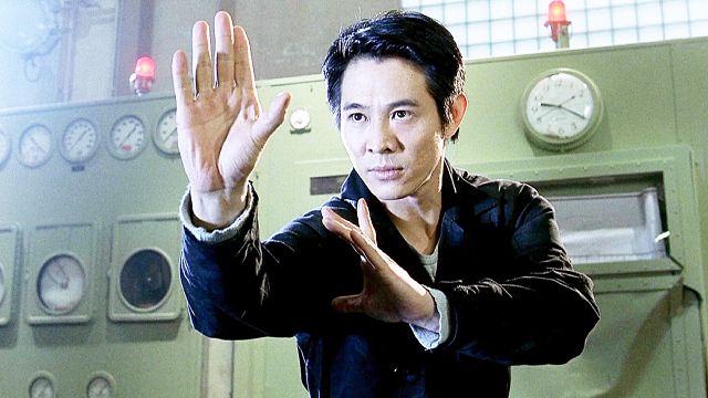 image de la news Ce soir sur Netflix : Jason Statham et Jet Li dans un film de science-fiction à la Matrix aussi nerveux que spectaculaire