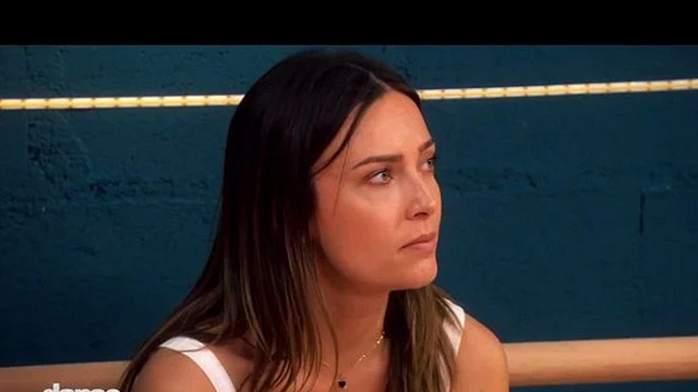 image de la news Après Danse avec les stars, Inès Vandamme prête à prendre la place de Malika Benjelloun au château de la Star Academy ?