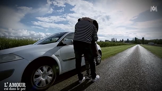 image de la news Coup de foudre entre Véronique et Charles (L'amour est dans le pré), comment la production a-t-elle géré ?