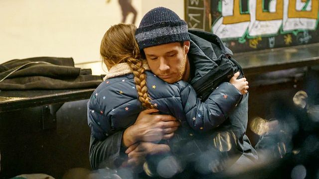 image de la news Netflix : une star de Sex Education et de Barbie est à l’affiche d’un film de Noël pas comme les autres