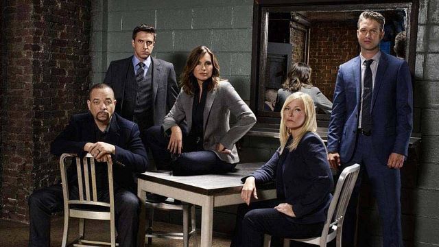 image de la news New York Unité Spéciale : mauvaise nouvelle pour les fans, la saison 27 s’ouvre sur les funérailles d’un personnage emblématique