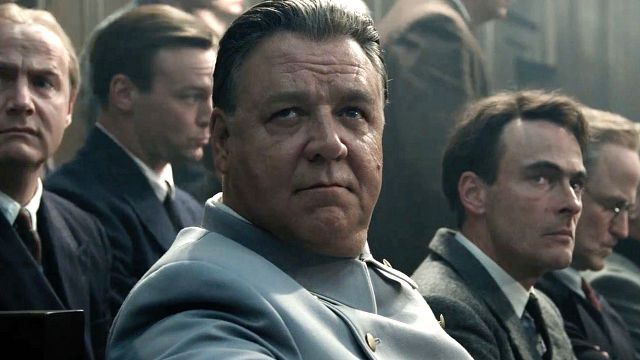 image de la news "Comment parvenir à incarner ce type ?" : Russell Crowe relève un gros défi dans son prochain film dont voici les premières images