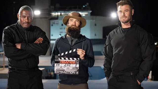 image de la news "Le plus grand swing qu'on ait jamais tenté" : Chris Hemsworth et Idris Elba réunis pour le retour très attendu de la plus grosse franchise d'action de Netflix