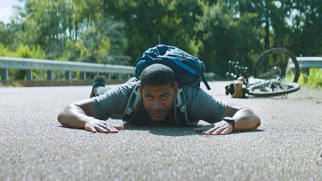 image de la news "Des raisons familiales" : coup dur pour ce thriller d'action Netflix il y a 4 ans… Un acteur de Star Wars quittait précipitamment le tournage