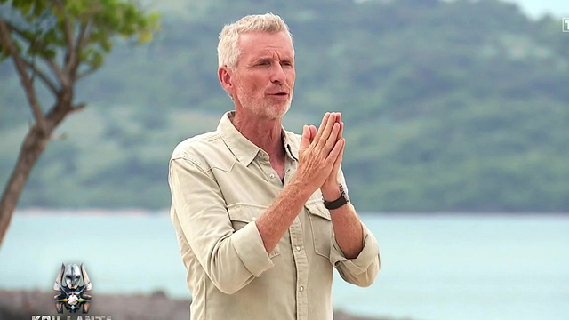 image de la news Koh-Lanta : Denis Brogniart a déjà testé l’épreuve des poteaux… et c’est “un fiasco” !
