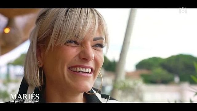 image de la news Mariés au premier regard : Coralie fait une mise au point sur son chéri