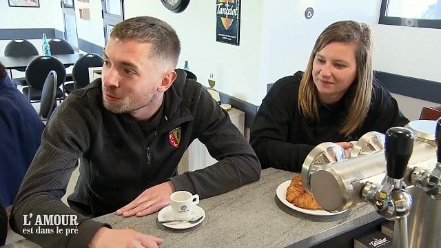 image de la news Exclu. Pas vu à la télé dans L'amour est dans le pré : Océane balance sur une “discussion” en off avec Robin qui l’a “bloquée net”