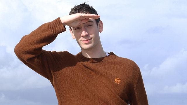 image de la news "Jouer est ma façon de vivre des choses" : il a séduit Hollywood et la France... découvrez l'acteur qui monte Théodore Pellerin